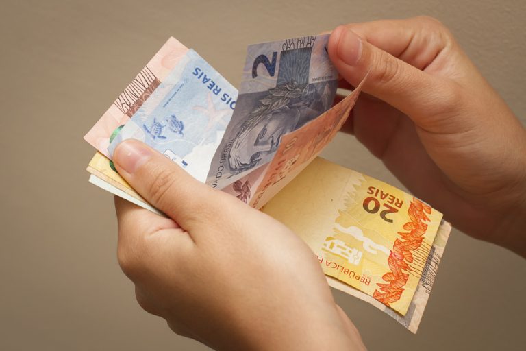 Como Recargar saldo att