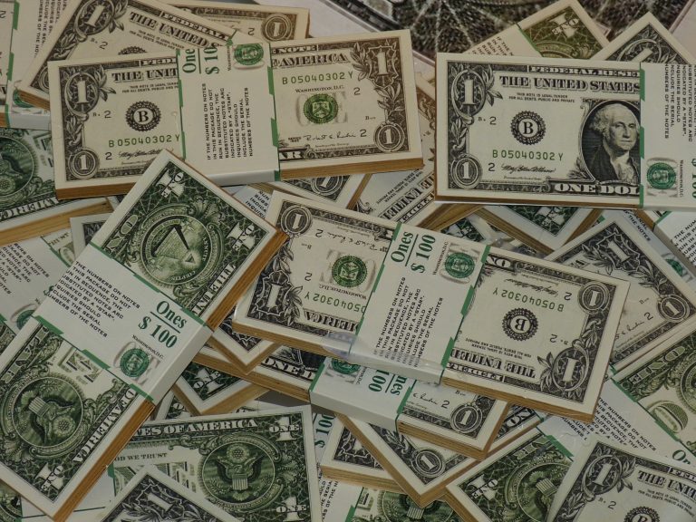 Ayuda Para Pagar El Bill De La Luz